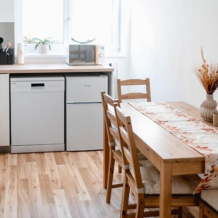 Apartman U Sklepu Sardice Екстериор снимка